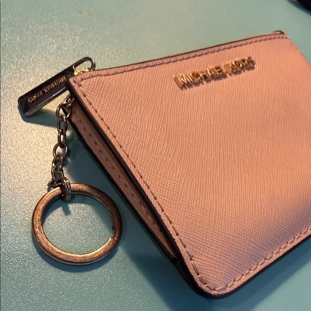 Michael Kors elegant gold